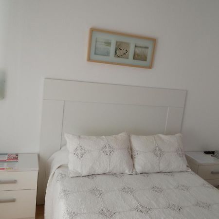 Habitaciones Individuales En Apartamento Compartido Seville Exterior photo